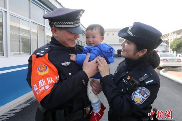 “两高”发布司法解释：从严惩处强奸、猥亵等性侵害未成年人犯罪